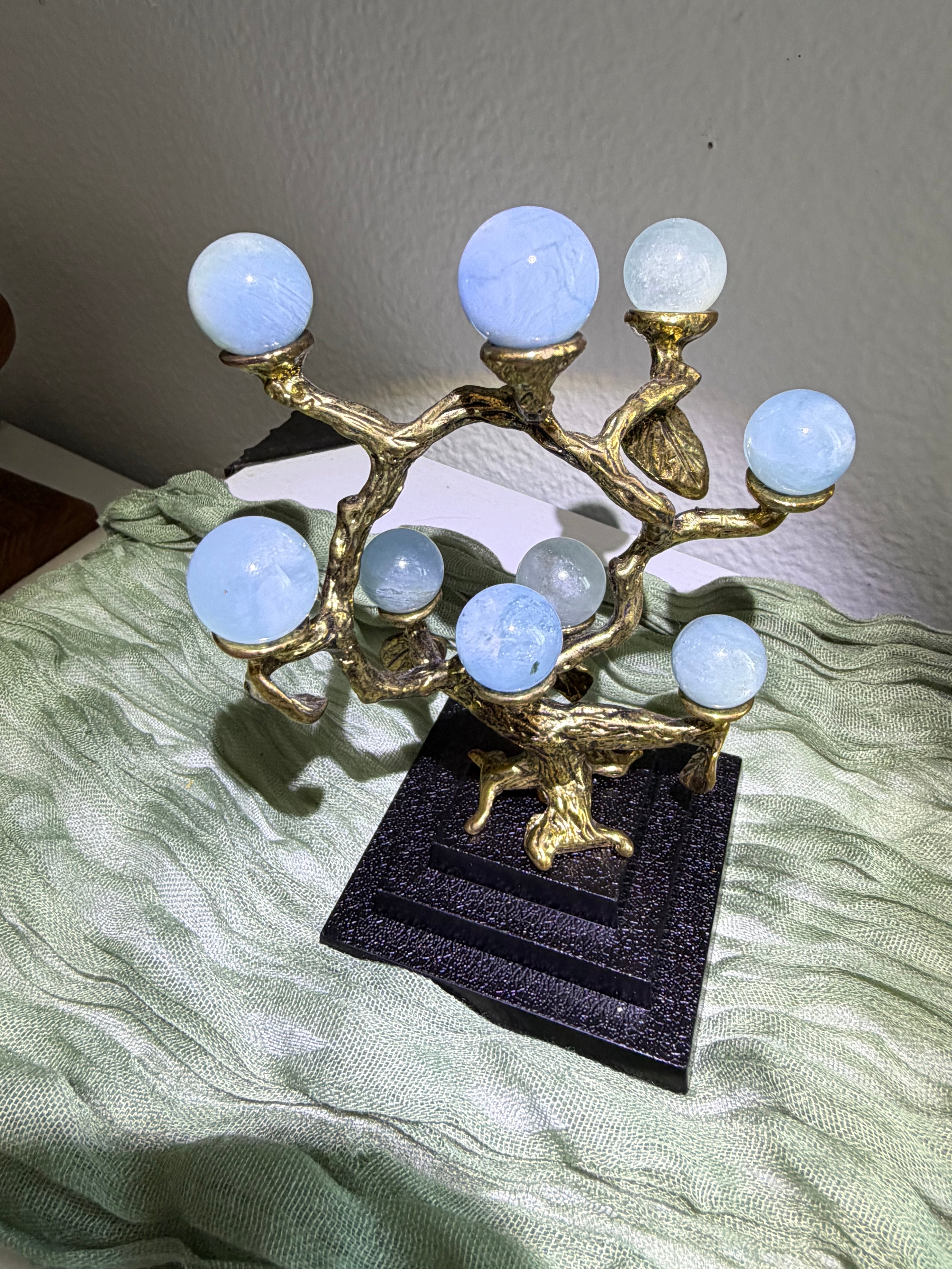 Aquamarine mini sphere tree