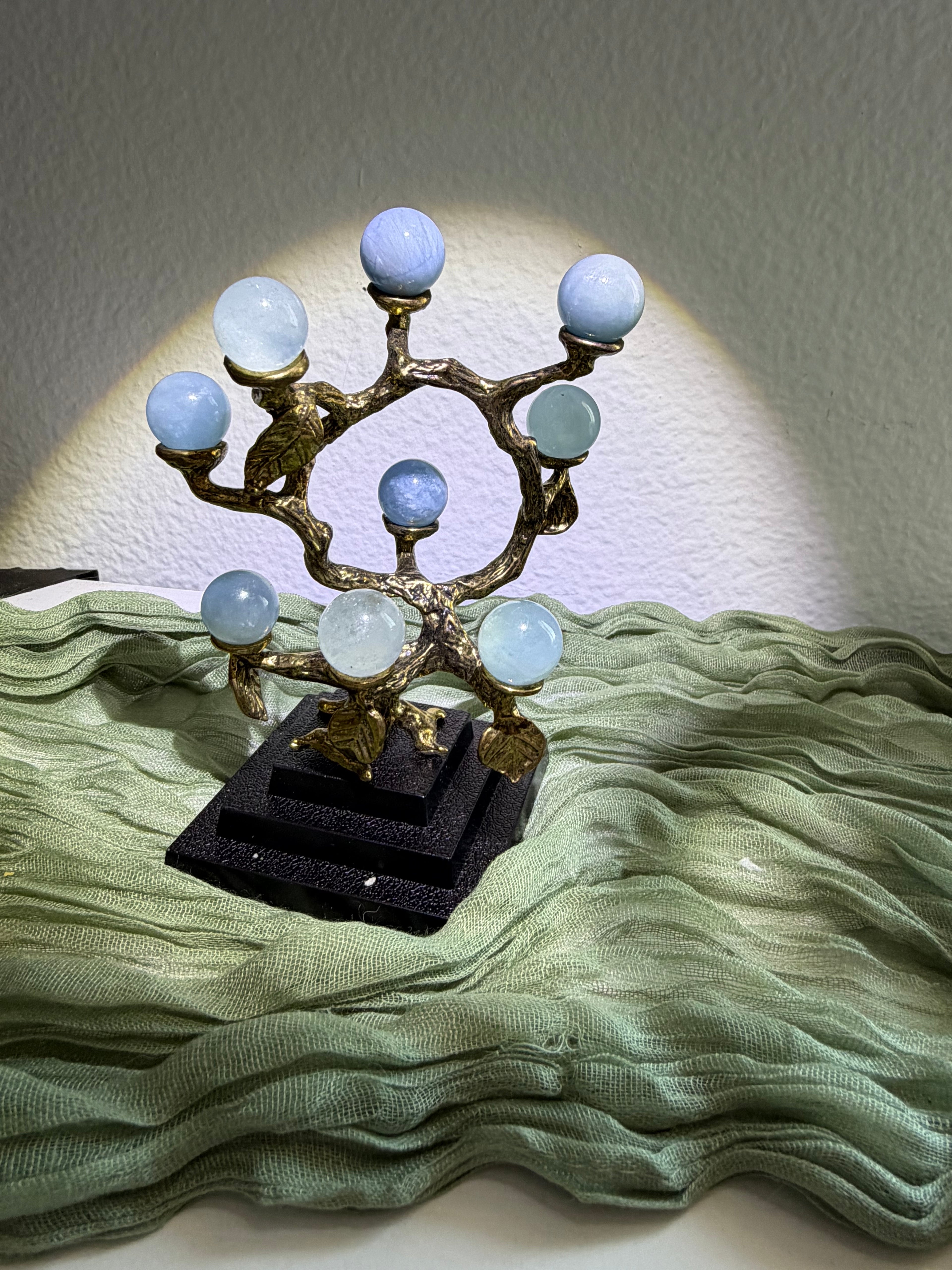 Aquamarine mini sphere tree